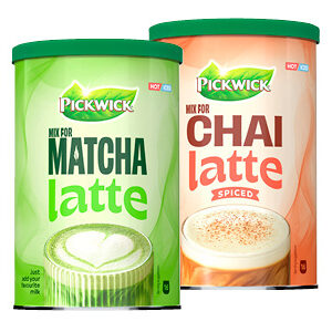 Matcha Latte of Spicy Chai Latte