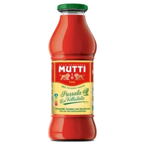 Mutti Passata gezeefde tomaten basilicum